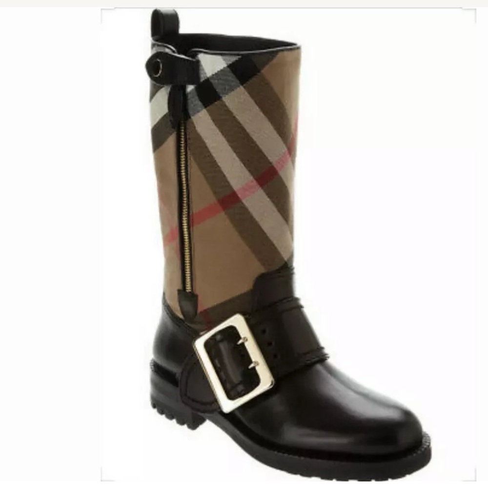Burberry Leather Boots